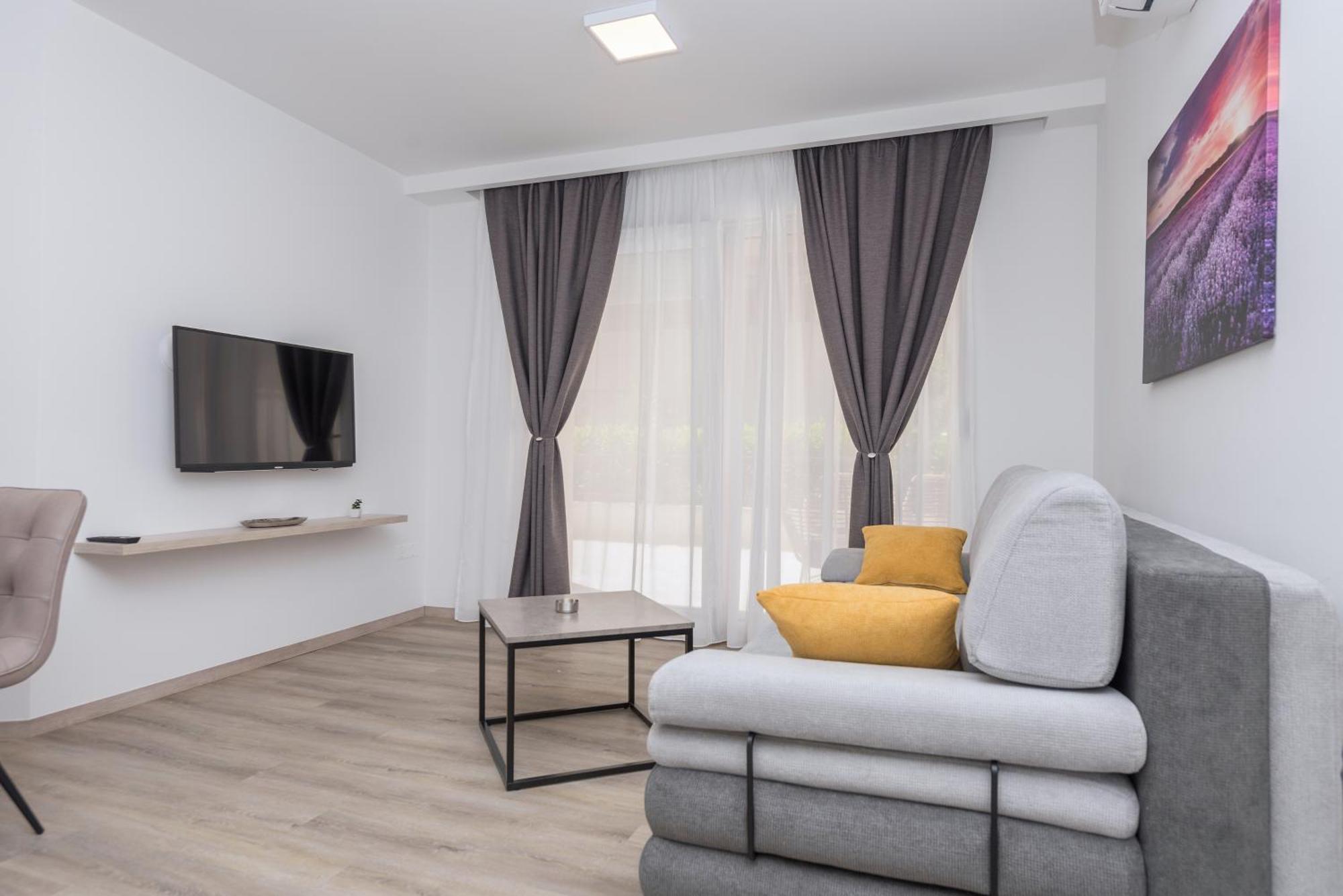 Apartments By The Sea Makarska - 19134 Phòng bức ảnh