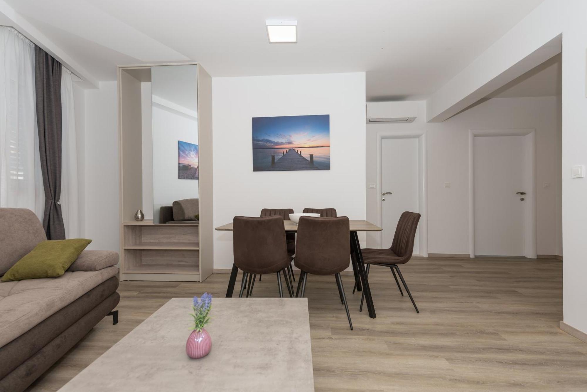 Apartments By The Sea Makarska - 19134 Phòng bức ảnh
